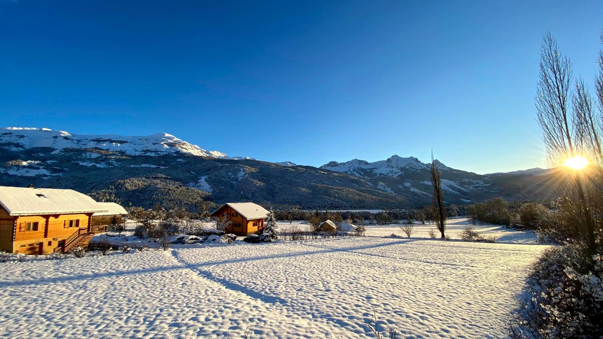 L'Intermede & En Toute Amitie - Les Gites De L'Argile Faucon-de-Barcelonnette Exterior photo